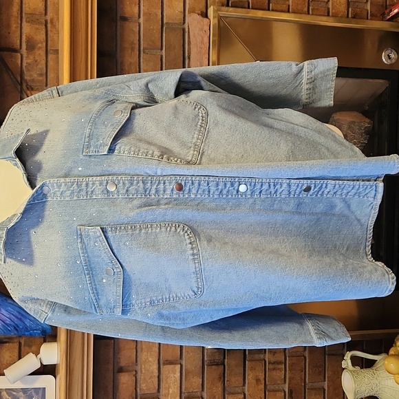 Universal Thread Light Blue Denim Jacket with Rhinestones Size XL Large Pockets - Picture 2 of 16